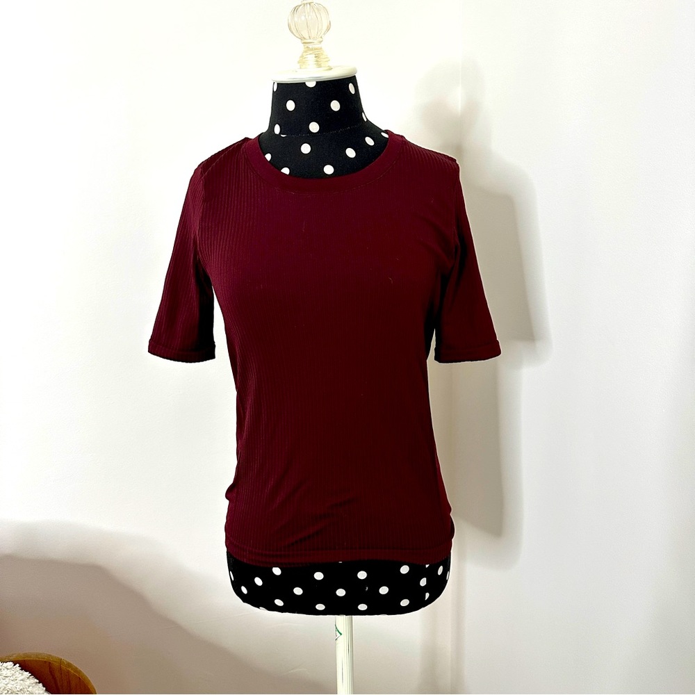 Athleta Workout Top